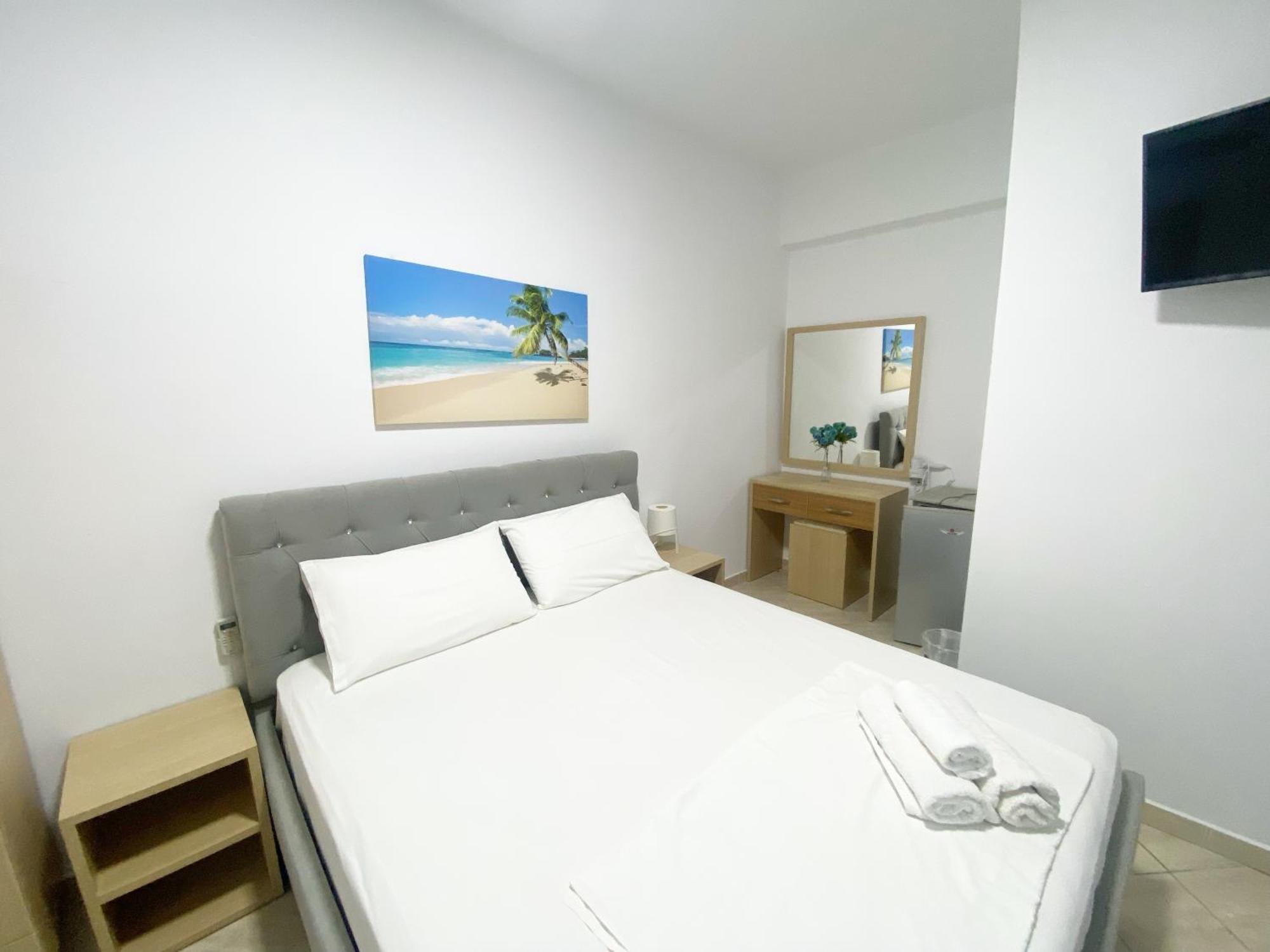 Yard Paradise Rooms Dhermi Ngoại thất bức ảnh